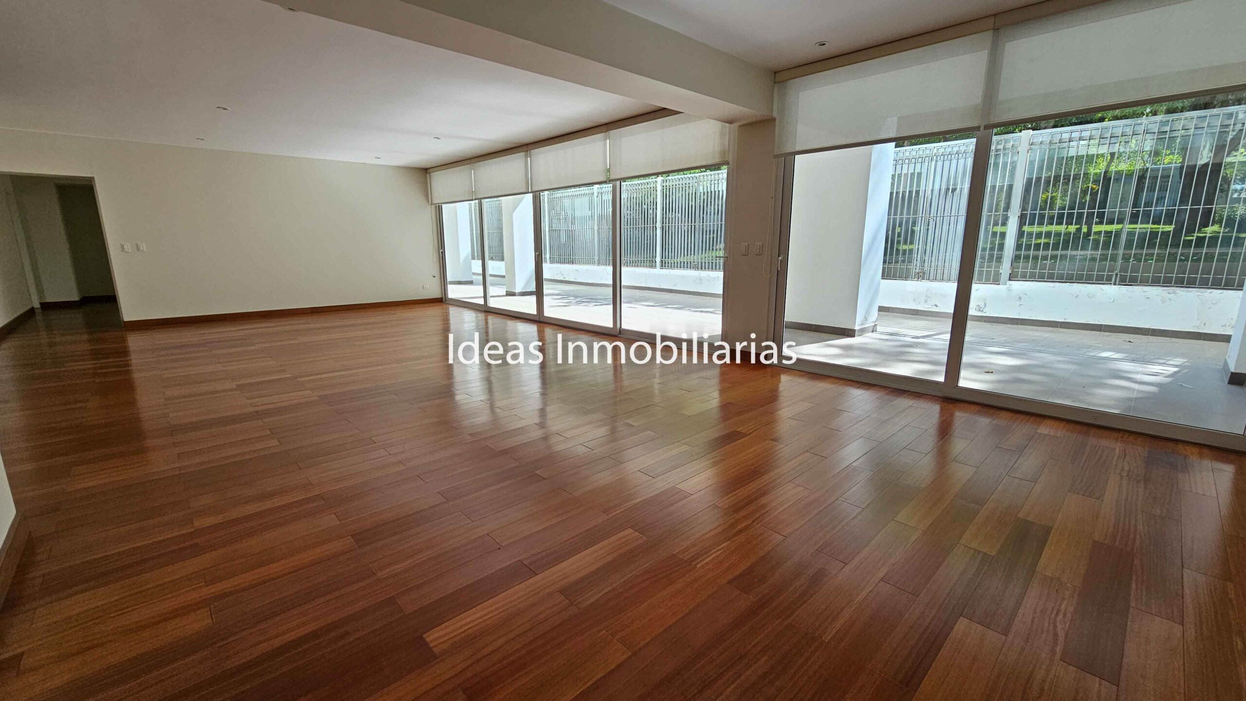 VENTA LUJOSO FLAT EN CAYMA BAJA