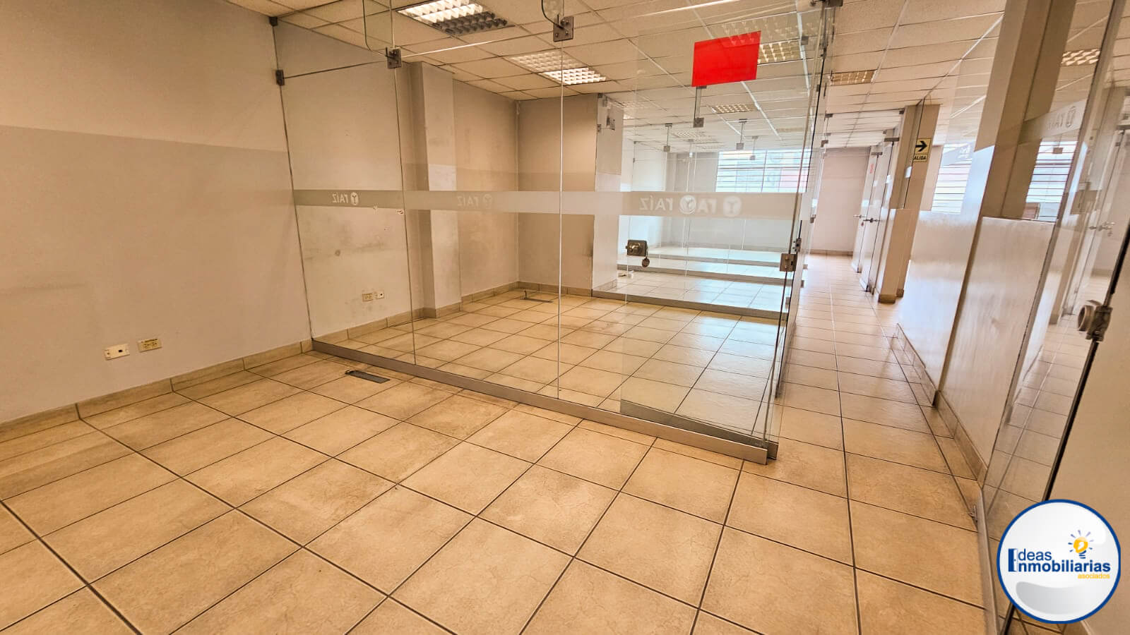 ALQUILER LOCAL COMERCIAL, ESQ. AV. INDEPENDENCIA CON AV. MCAL CASTILLA